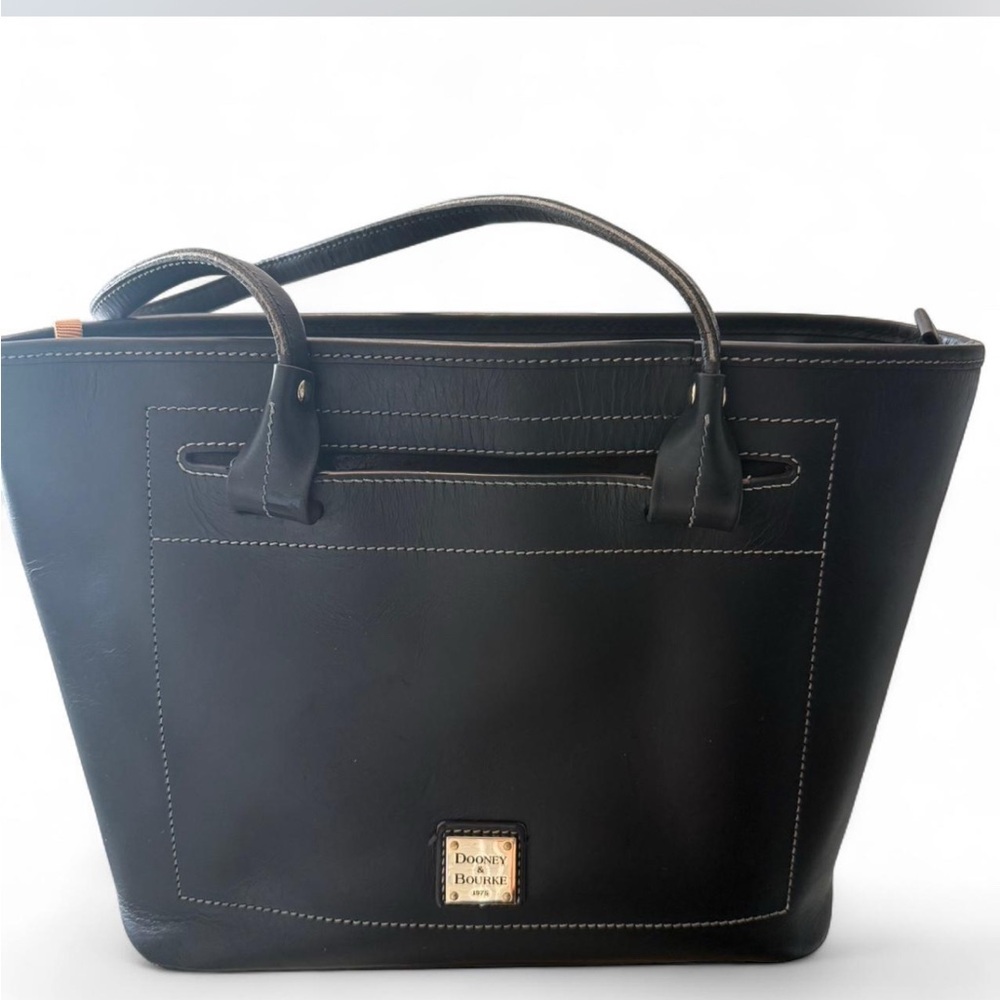 Dooney and bourke leather bag